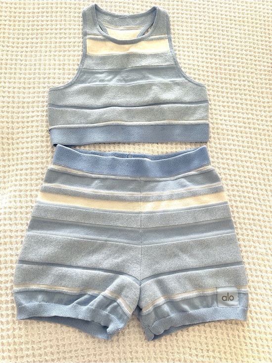 ALO Yoga Other - ALO Sport short play knit short and bra - very good condition
